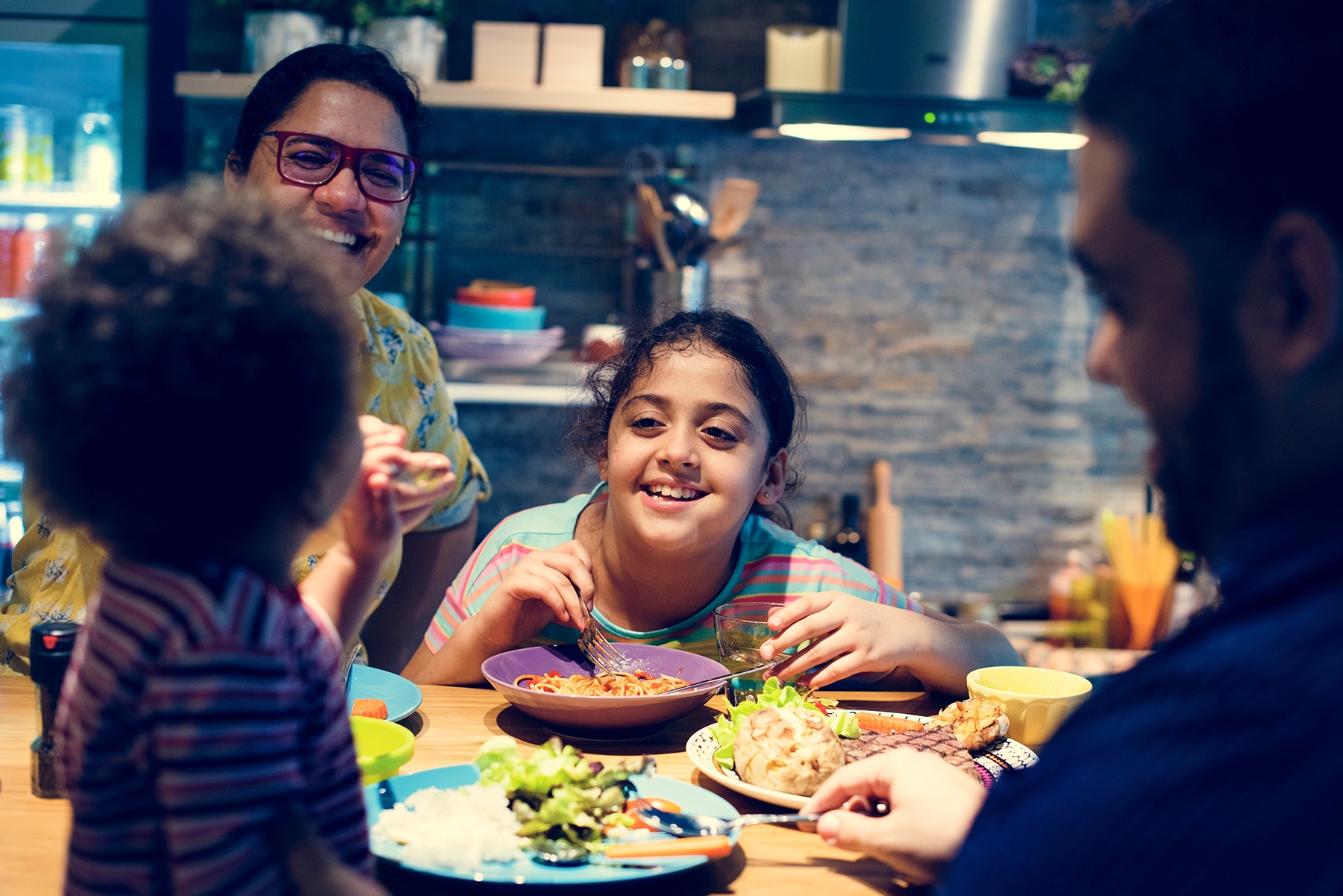 Meals strengthen families: Why eating together matters