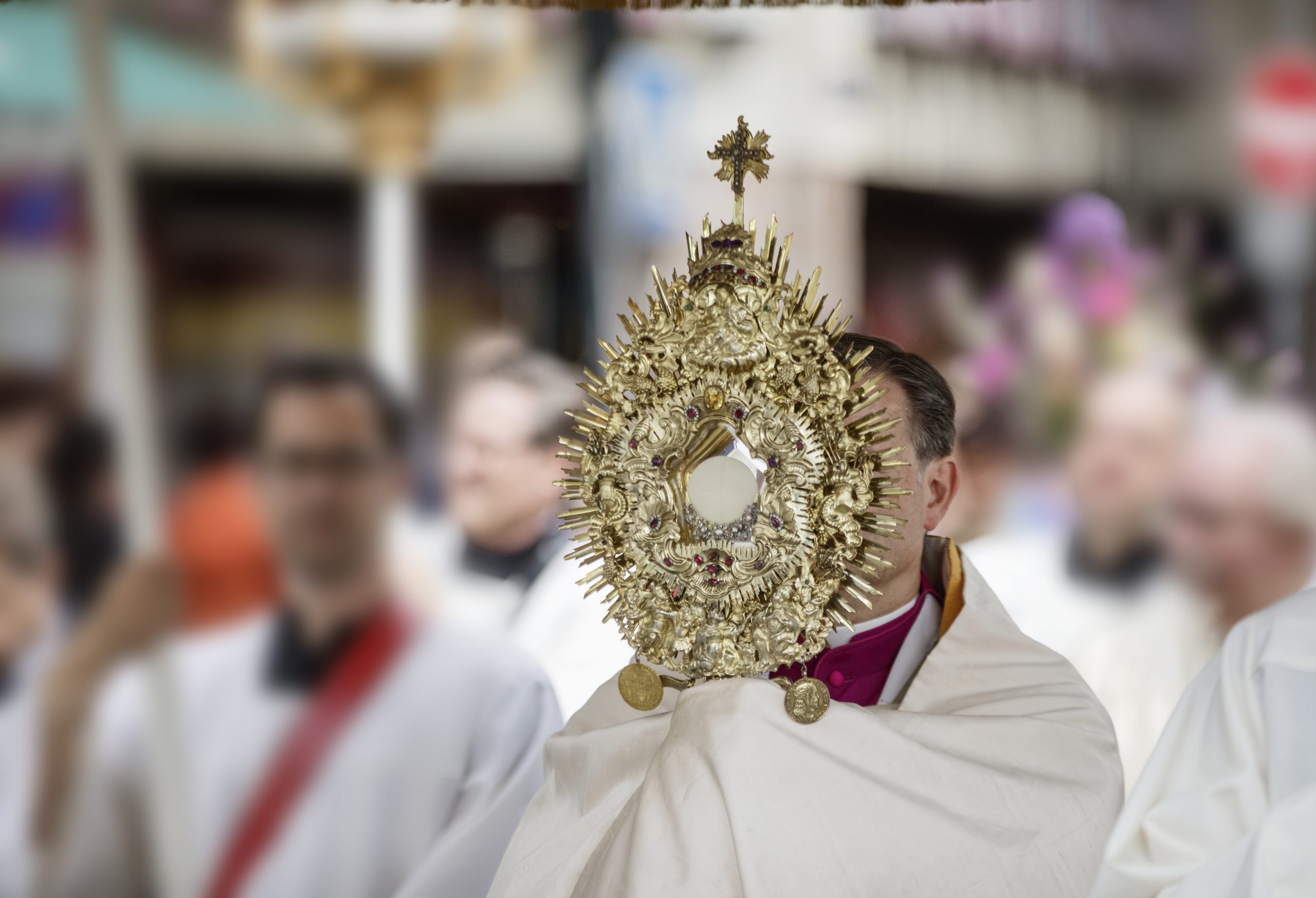 Celebrate the Feast of the Body and Blood of Christ